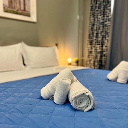 Mamma Mia Apartments เอเธนส์ ภายนอก รูปภาพ