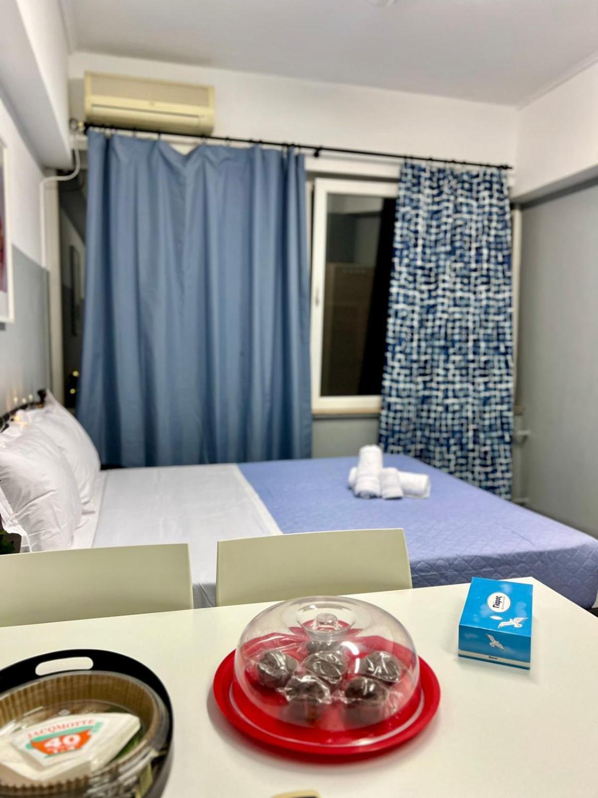 Mamma Mia Apartments เอเธนส์ ภายนอก รูปภาพ