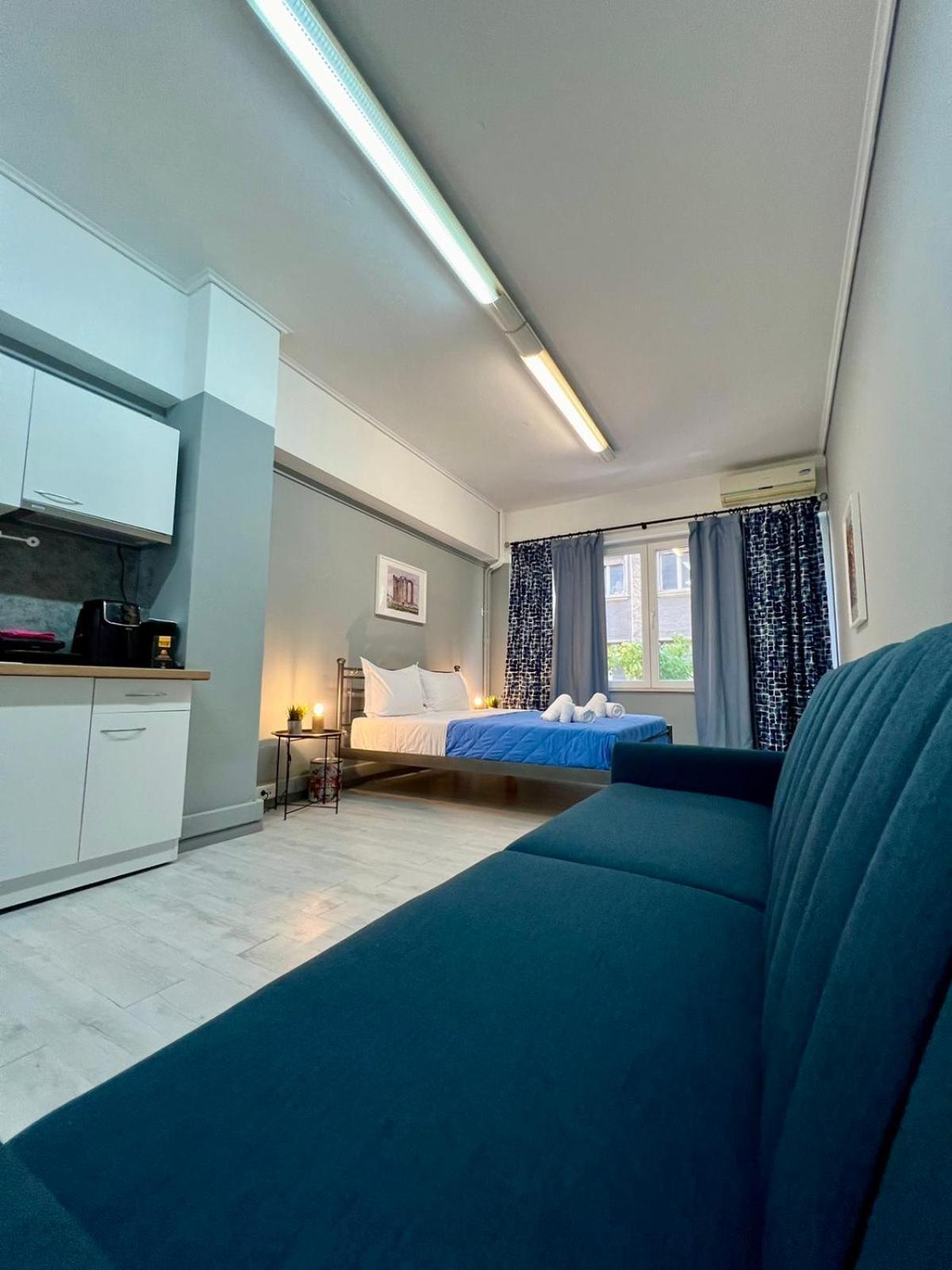 Mamma Mia Apartments เอเธนส์ ภายนอก รูปภาพ